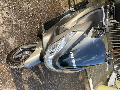 Honda Pcx Dlx 2017