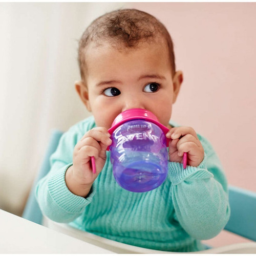 Imagen 4 de 5 de Vaso / Vasito Antiderrame Avent Easy Sip 6m+ 200ml