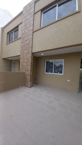 Imagen 2 de 15 de Duplex A Estrenar - La Tablada - Cochera Patio
