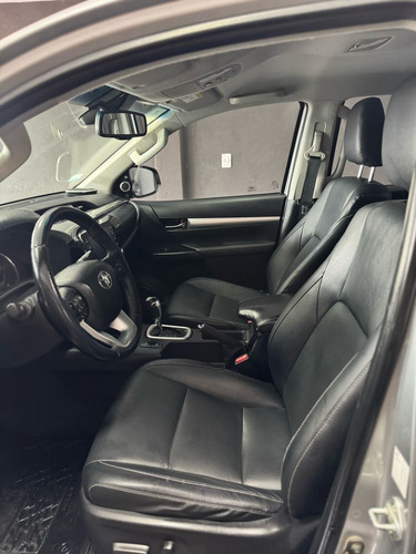 Toyota Hilux Pick-up 2.8 Cd Srx 177cv 4x4 At