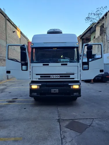 Camión 6x2 Iveco Eurotech E37t