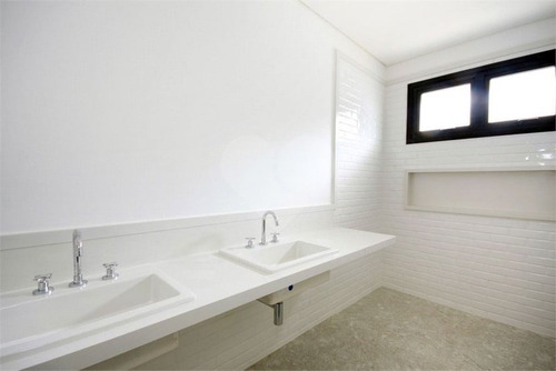 Casa Em Condomínio 3 Suítes Em Moema - 375-im399823