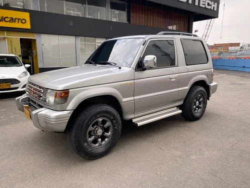 Mitsubishi Montero 3.0 V13vna Mt