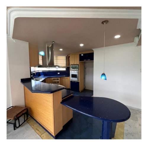 Alquiler Apartamento Urbanización La Soledad, Resd. Deyalud