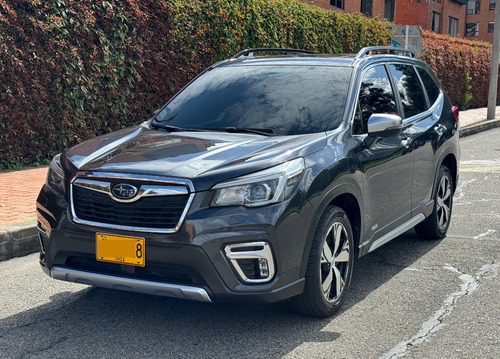 Subaru Forester Limited 2.5