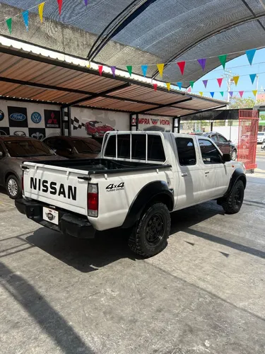 Nissan Frontier D22 NP300