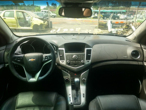 Imagem 4 de 15 de Chevrolet Cruze 13 Lt Sedan Automático Sucata Para Peças