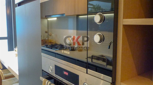 4d/4b/ 1e/ Townhouse / San Carlos / Venta Sin Comision
