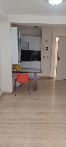 Imagen 3 de 10 de Alquilo Apartamento 49m2 1h/1b/1p Las Marías 5381