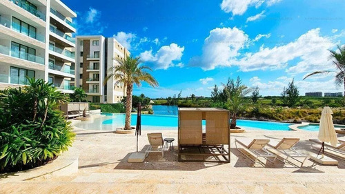 Apartamento En Venta En Cap Cana, Cap Cana, 126m2, 2 Hab. 2 Parqueos, Comunidad Exclusiva Con Campo De Golf, Casa Club, Hermosa Playa Cercana, Oportunidad De Invertir, Seguridad.