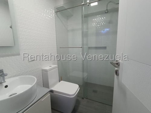 Apartamento Amoblado En Venta San Isidro Maracay 25-13509