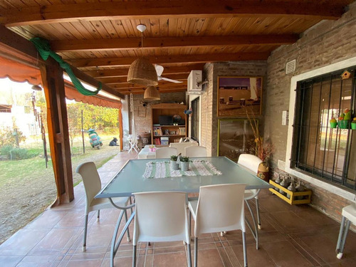 Imagen 19 de 23 de Casa Funes Tres Dormitorios Con Pileta En Venta