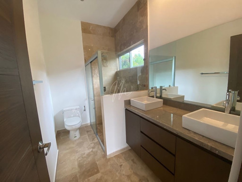 Imagen 13 de 21 de Casa En Venta En Cancun En Rio Residencial
