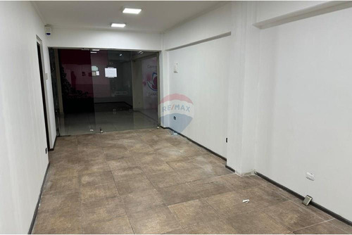 Local Comercial En Metro Los Leones
