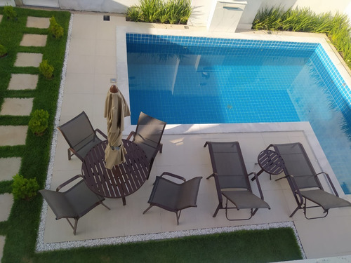 Imagem 4 de 10 de Kit Piscina Jogo Mesa 4 Cadeiras Aluminio + Espreguiçadeiras