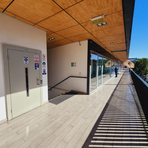 Arriendo Comercial En Quilpué Gran Ubicación A Pasos De Metr