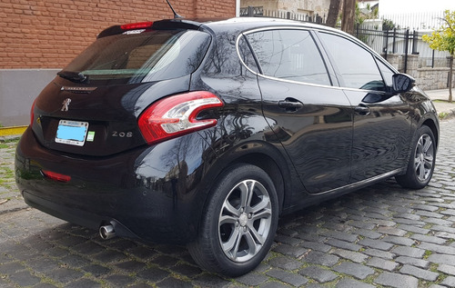 Imagen 3 de 13 de Peugeot 208 1.6 Feline Pack Cuir