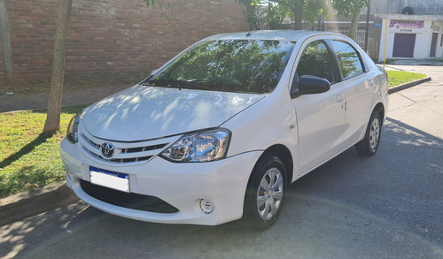 Toyota Etios 1.5 Xs
