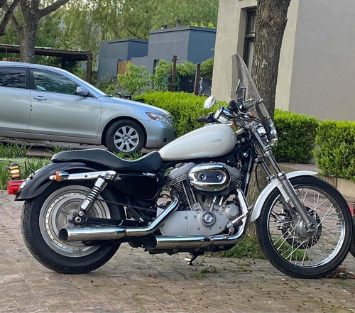 Imagen 1 de 9 de Harley Davidson Sportster 883 Custom
