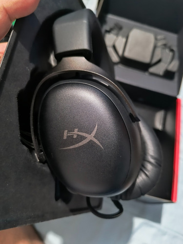 Audifonos Gamer Kingston Hyperx Cloud 3 Negro (Usado)