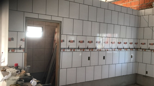 30 X 210 Casa Com 2 Quartos Banheiro 3 Banheiros Uma Área E