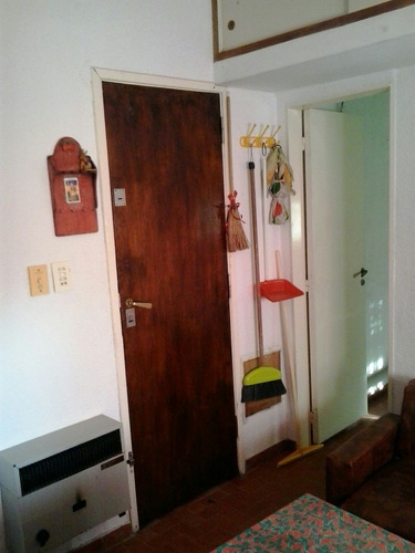Imagen 2 de 9 de Venta Departamento Amoblado Calle 7 Nº 1257 - Santa Teresita