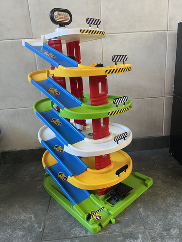 Rondi Parking 5 Niveles 7001 Blanco (Usado)