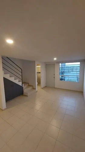 Casa En Venta En San Francisco Ocotlan, Puebla. Sh05