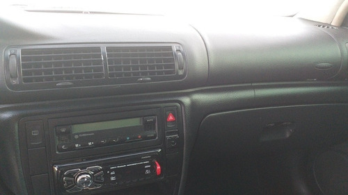 Volkswagen Passat 2000 1.8 Turbo 4p