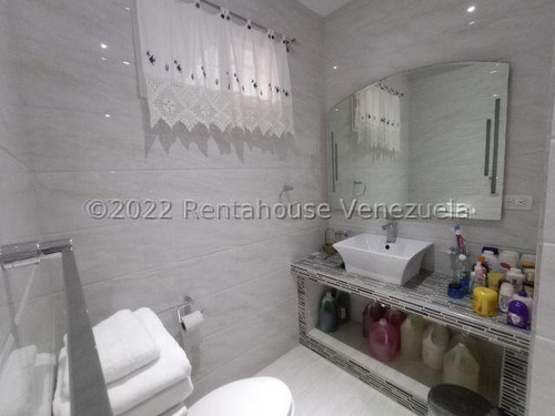 Posada En Venta Ocumare De La Costa 25-15925 Jja