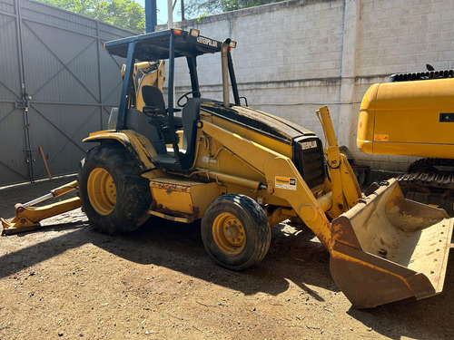 Retroexcavadora Caterpillar 416c 4x2