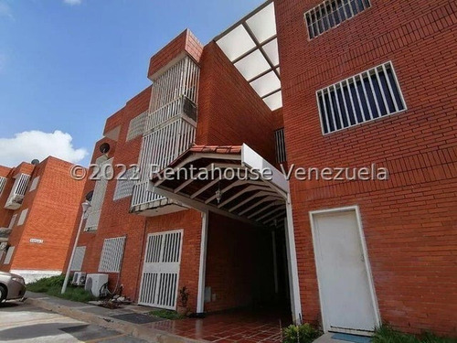 En Venta Acogedor Y Confortable Apartamento Tipo Estudio, Maritza L. Luminoso, Ventilado, Con Agradable Vista Panoramica, 2 4 6 3 4 1 Cuenta Con Sala De Fiesta.