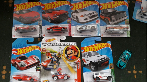 Hot Wheels Varios