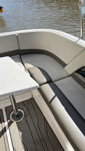 Imagen 23 de 24 de Lancha Quicksilver 2400 Mercruiser 300hp