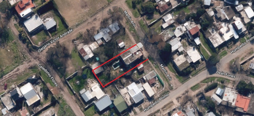 Vendo Casa En Rafael Calzada Con Salon Para Eventos Y Fondo Con Piscina