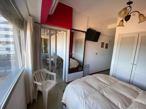 Imagen 8 de 10 de Dueño Vende Apartamento Torre Antares 2 Dormitorios 2 Baños 2 Garages .punta Del Este