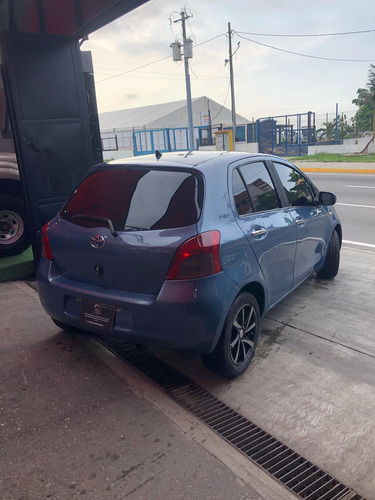 Toyota Yaris 2006