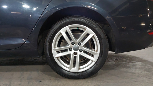 Audi A4 2.0 DYNAMIC DCT