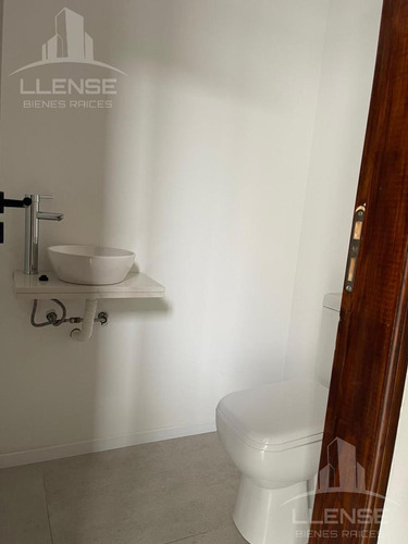 Casa 5 Ambientes En Una Planta, En Venta, Barrio Privado Las Golondrinas