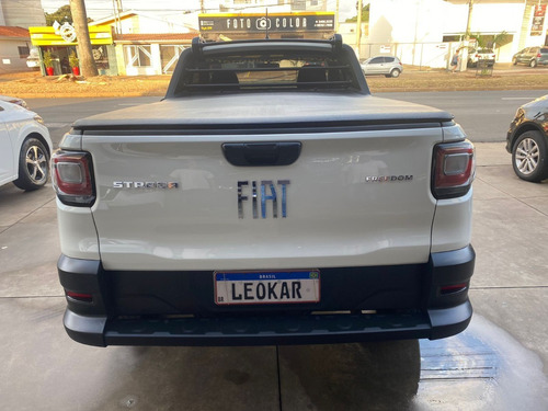 Imagem 4 de 8 de Fiat Strada 1.3 Cabine Simples Freedom Plus