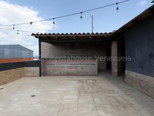 Estefani Salon Vende, Extraordinario Edificio Comercial En Centro Barquisimeto , Lara Mls #25-4020