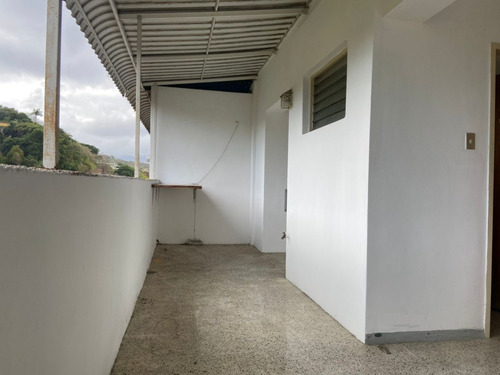 Venta De Maravilloso Penthouse Apartamento Ph El Cafetal Aprovecha Esta Propiedad Gran Oportunidad De Invertir