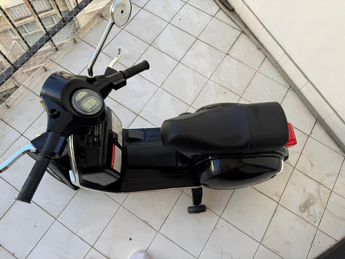 Para Niños Moto A Batería Vespa 150 Cm-shh4003-3 No Envio !! Negro (Usado)