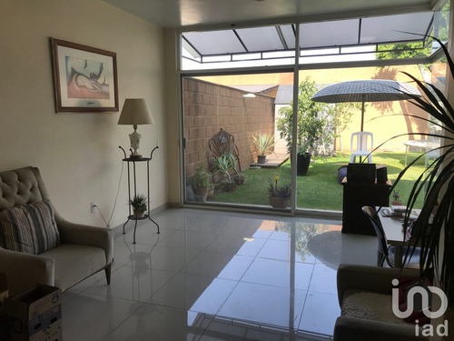 Venta Casa 3 Ambientes Narciso Mendoza Terreno Dos
