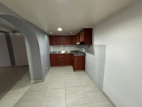 Casa En Venta En Villa Del Prado. Cod V8014562