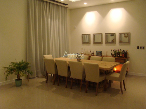 Beverly Hills- Ref: 2065