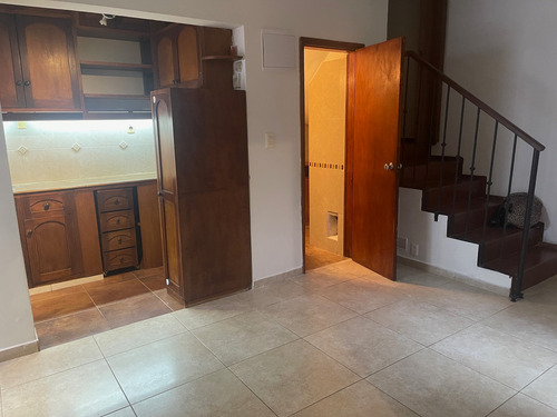 Apartamento/casa Mb,sin G Com 2 D 2 B Patio,azotea C/parril