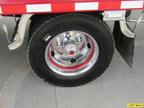 Mitsubishi Canter Fuso 5.7