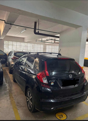 Apartamento 2 Dormitórios Sendo 1 Suite, Com 2 Vagas Fixas