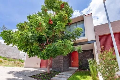 Casa En Venta Lomas Del Molino 2 Con Sotano